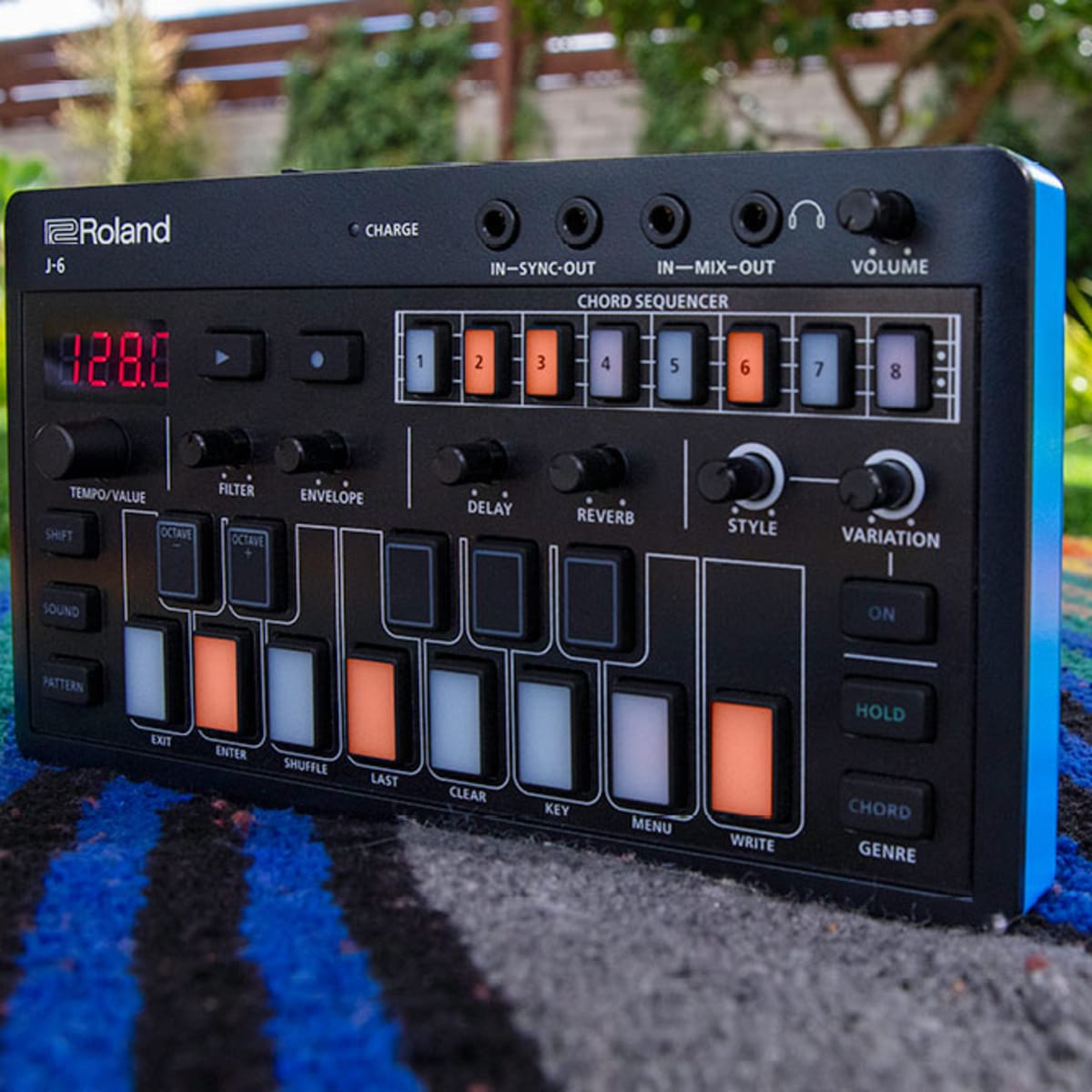 Roland Aira Compact J-6 Review: Amazing Analog Chords For 