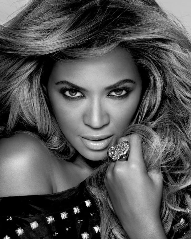 Bey-L-real-Womens-Day-beyonce-33286627-1600-1200.jpg