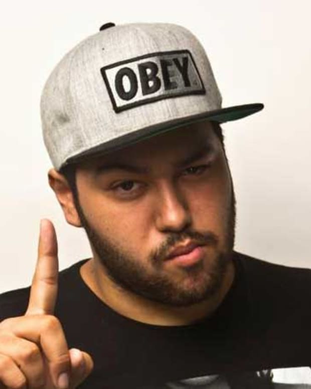 Free Download: Deorro featuring Tess Marie “Lie”