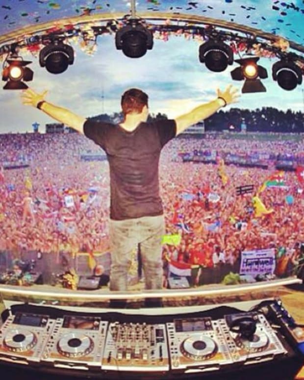 EDM News: Hardwell Shares His Tomorrowland Set On His YouTube Channel To EDM Culture Fans Worldwide
