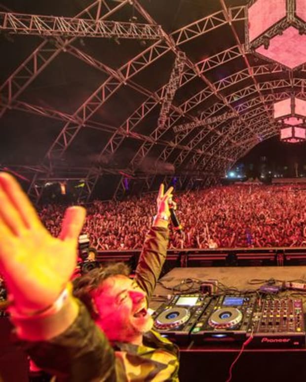 EDM News: New Electronic Music And Video From Benny Benassi and John Legend "Dance Away The Pain"