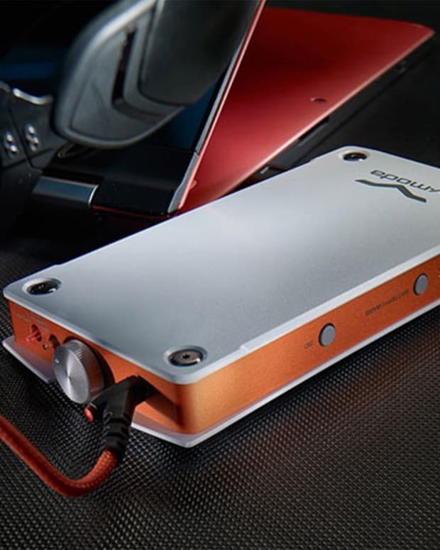 EDM Gear: V-Moda Vamp Verza DAC, You Are Going To Want This...