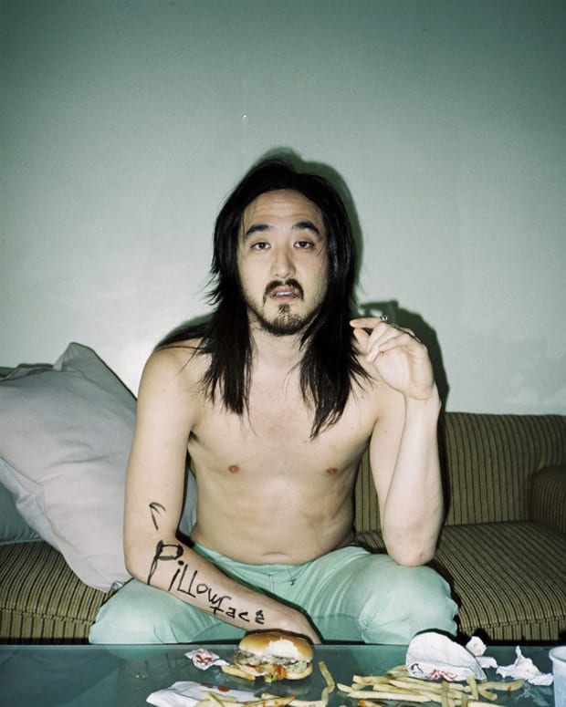 EDM Culture: A Fan Breaks Up With Steve Aoki Over The Internet