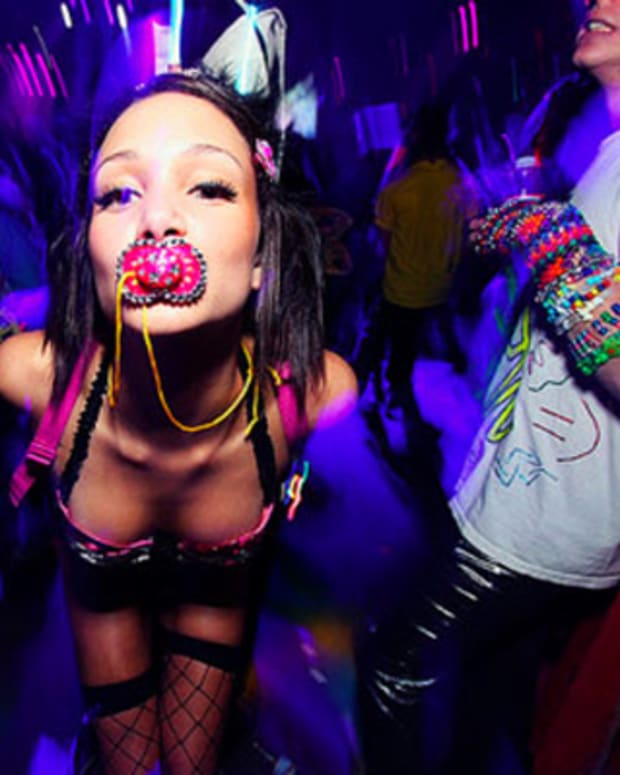 12 Holiday Gifts For Your Favorite Raver Girl - EDM Culture