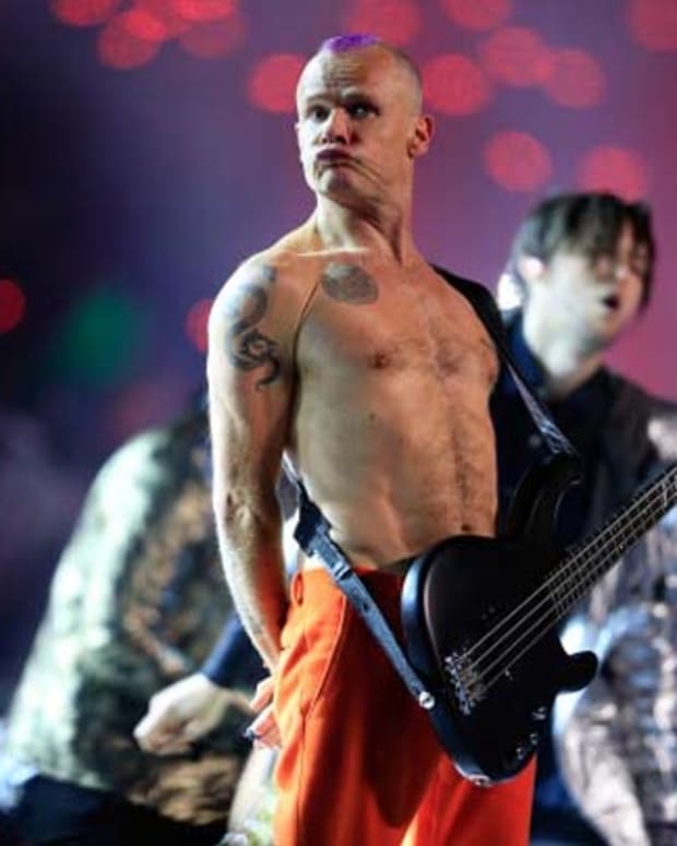 In An Era Of Pre-Recorded Sets, Flea Comes Clean About Not Being Plugged In - EDM Culture