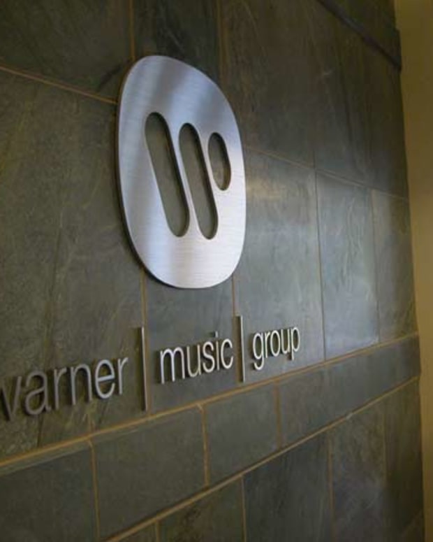 Intern Files Class Action Lawsuit Against Warner Music