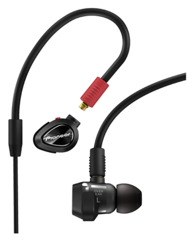 DJ Headphone Review: Pioneer DJE-1500 In-Ear Monitors