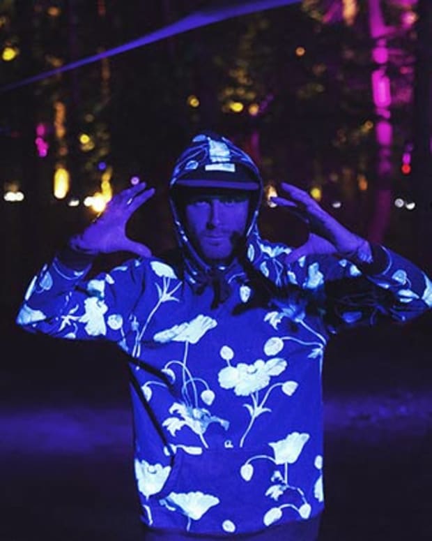 Fashion: Akomplice Fall Lookbook At Electric Forest