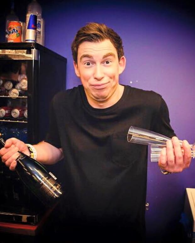 New Hardwell Track Is 'F*cking Sally'
