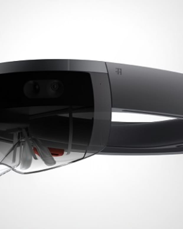 HoloLens & EDM: A real collaboration?