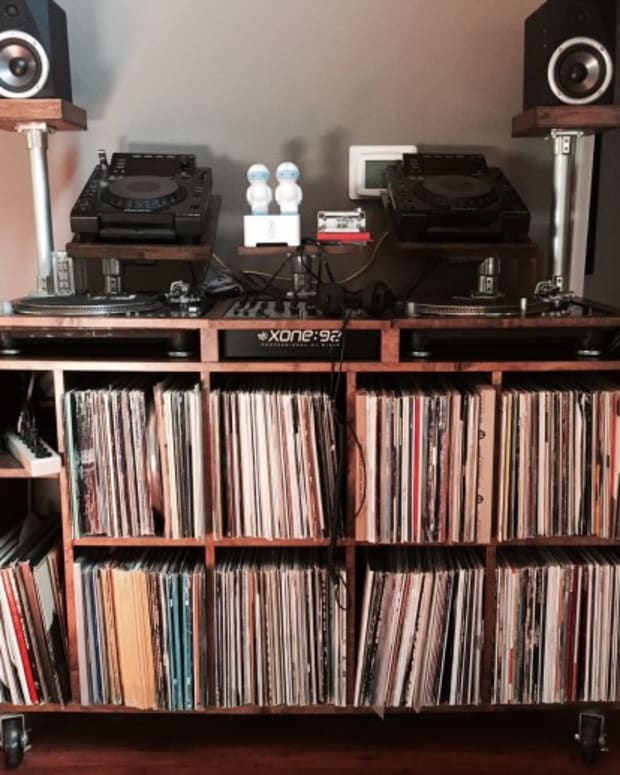 How To Make A Stellar DJ Setup In A Small Space
