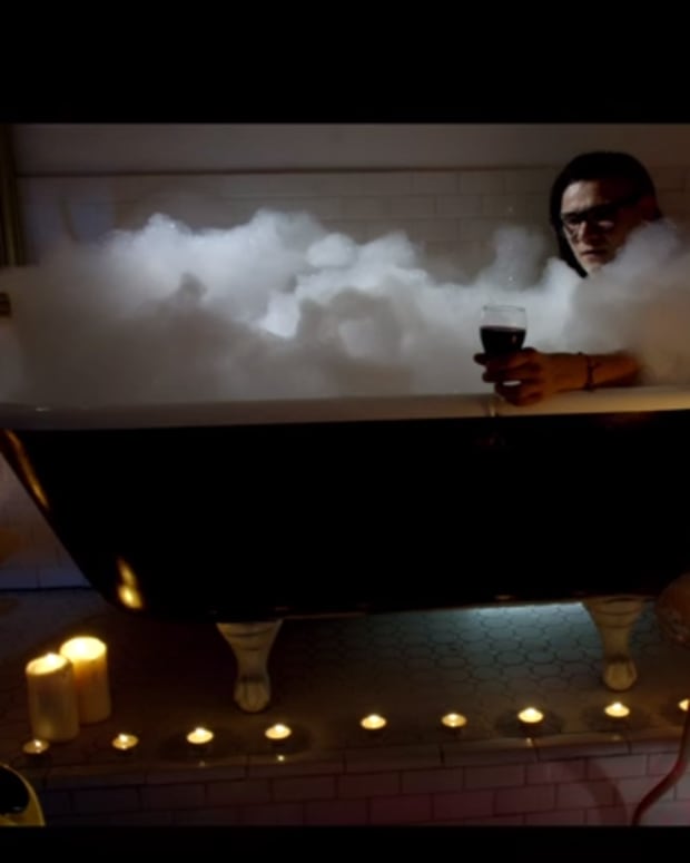 Skillex in a bathtub Hard Day of the dead trailer