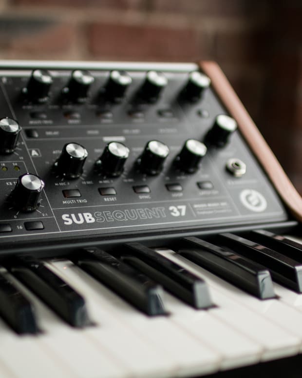 moog-subsequent-37