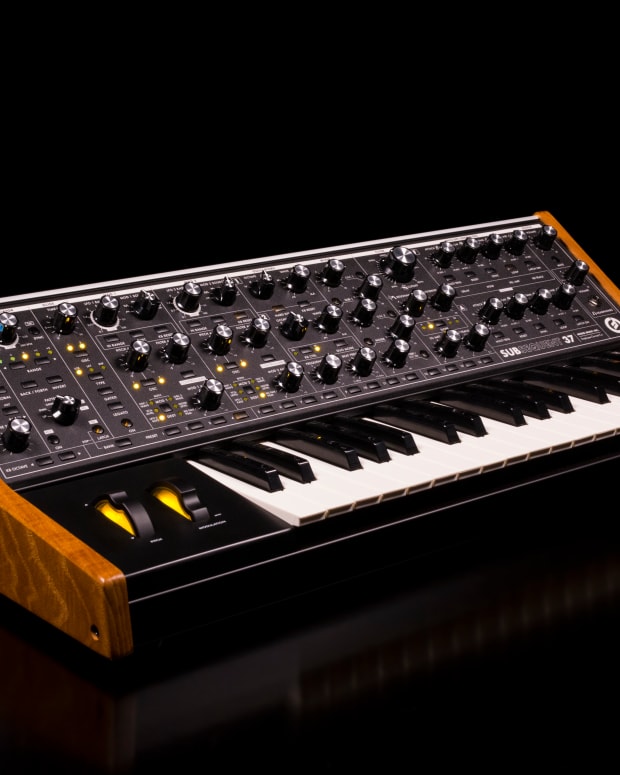 moog-subsequent-37-synthesizer