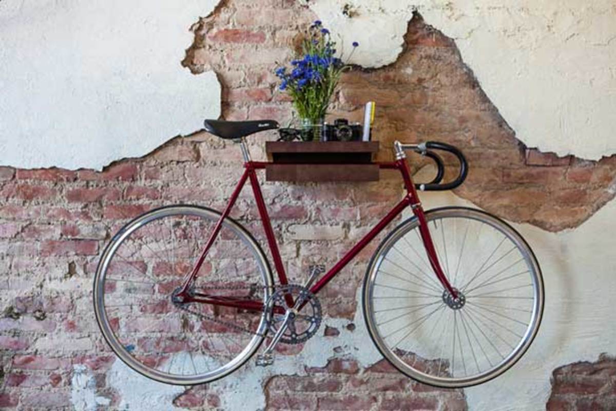 FIXA: A Bike Shelf With More Than One Function