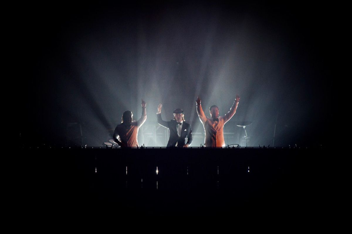 Event Recap: Swedish House Mafia "Black Tie Rave" at Hammerstein Ballroom, NYC