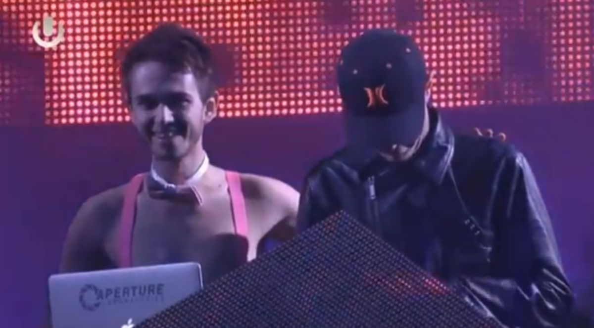Watch: Zedd Running Around Deadmau5's Stage in Pink Briefs at Ultra Music Festival 2013