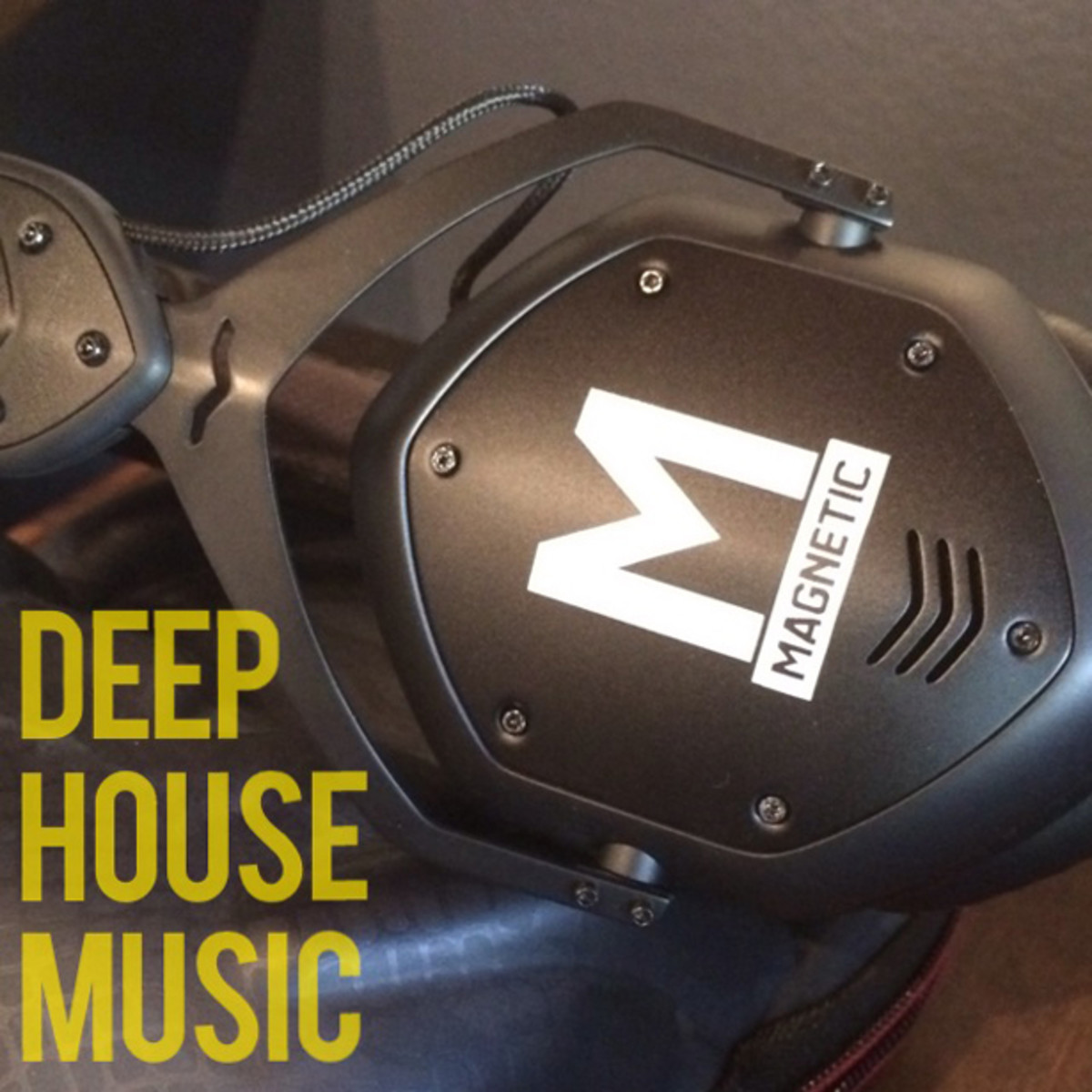 Magnetic Podcast: DEEPHOUSEMUSIC - EDM Download