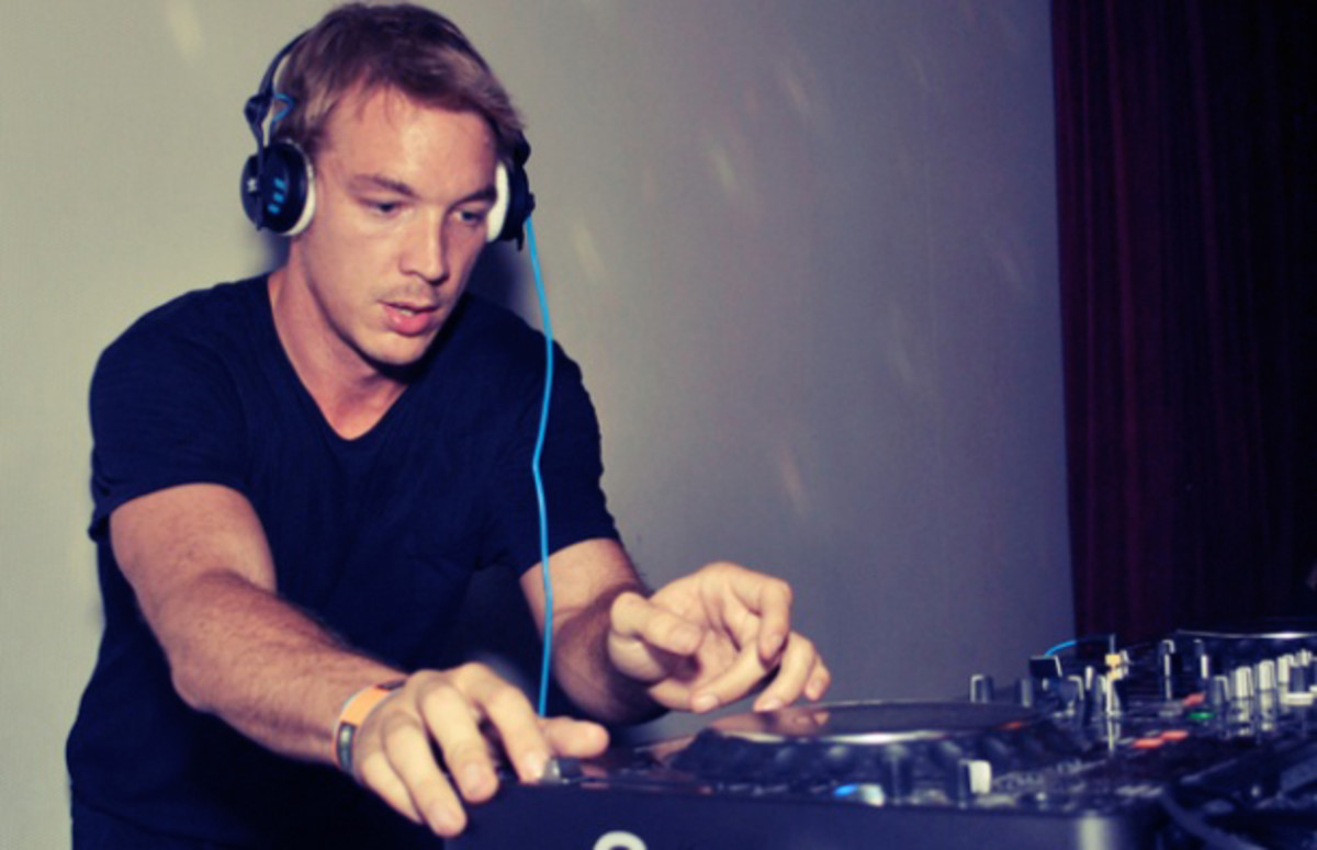 Diplo Remixes Avicii And The Bros Are Angry Cause The Drop Isn't Big Enough - EDM News