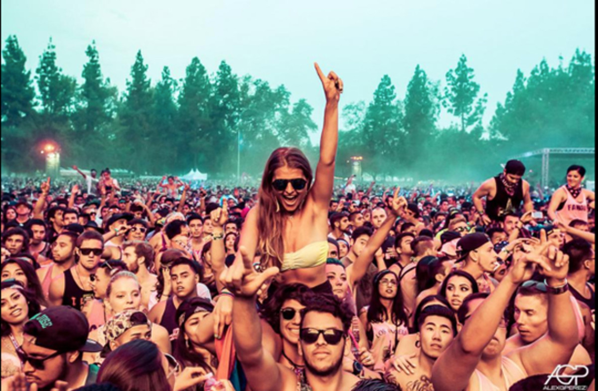Over 100 Arrested At HARD Summer 2014 - Mostly For Alcohol Related Offenses