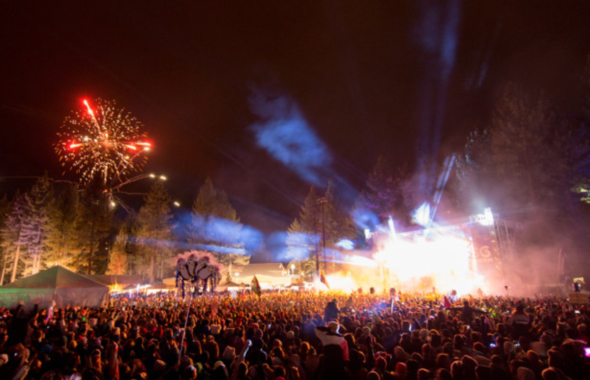 SnowGlobe 2014 Gives, Takes Feels - Our Very Full Coverage