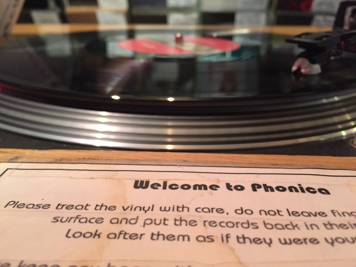 Phonica Record Player