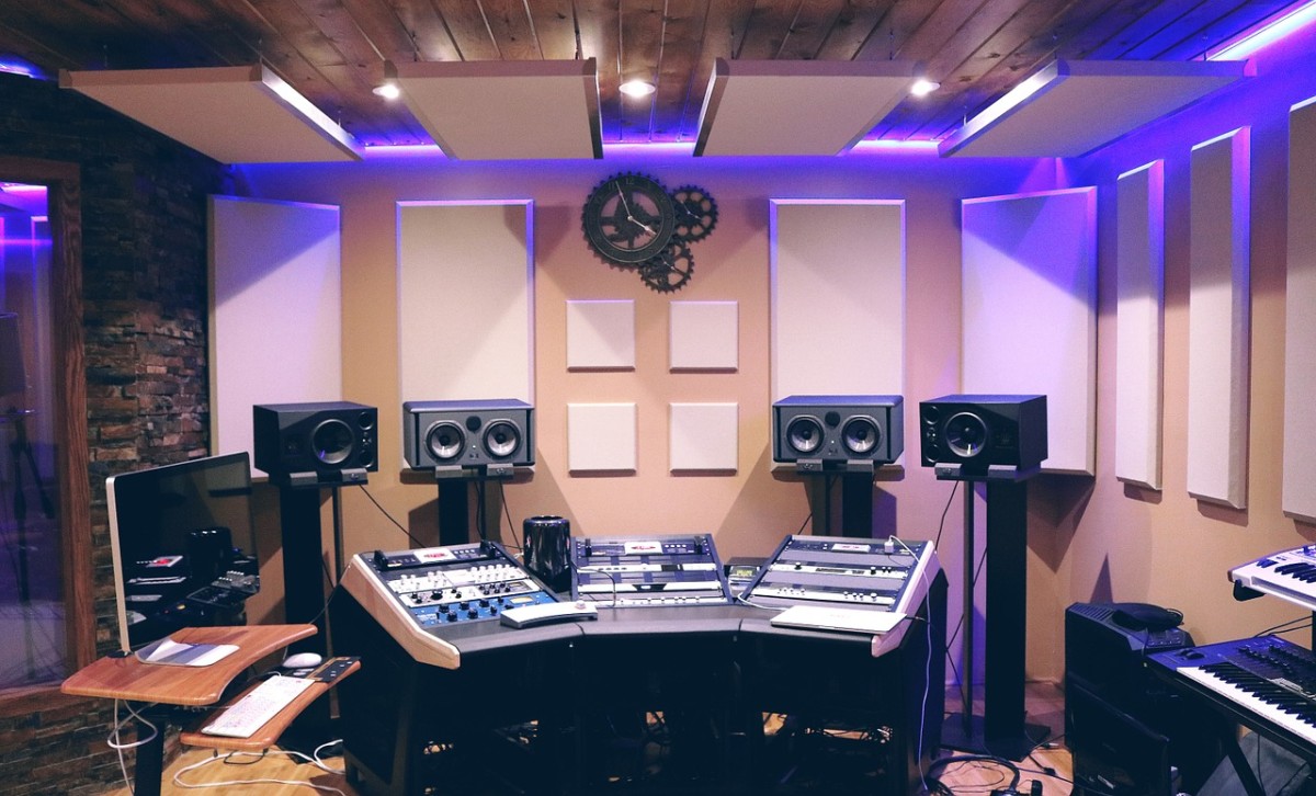 Studio Music speakers