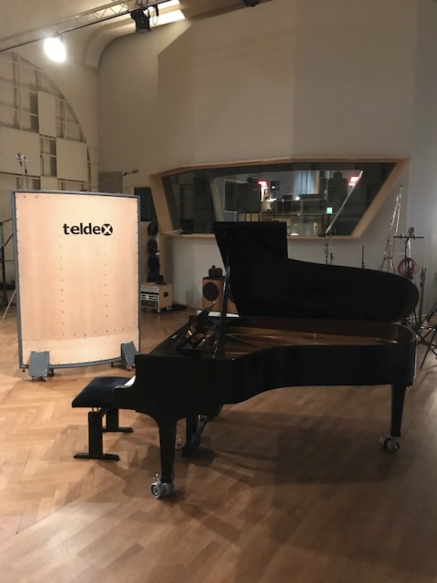 Steinway B Piano Teldex Studio Berlin