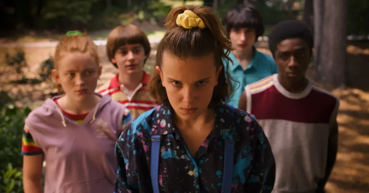 eleven in a scrunchy fron stranger things
